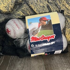 McGregor #92466 RED HAWK 5 Softballs Parahyde Cover Solid State Core Vintage.